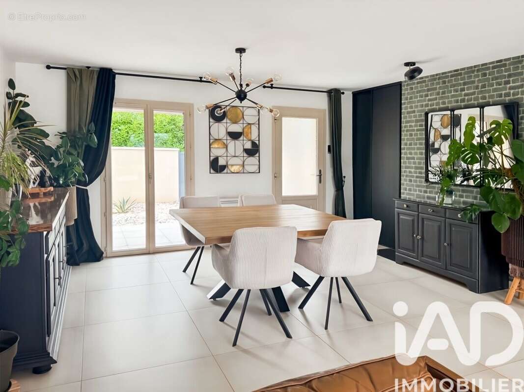 Photo 4 - Maison à VOUILLE