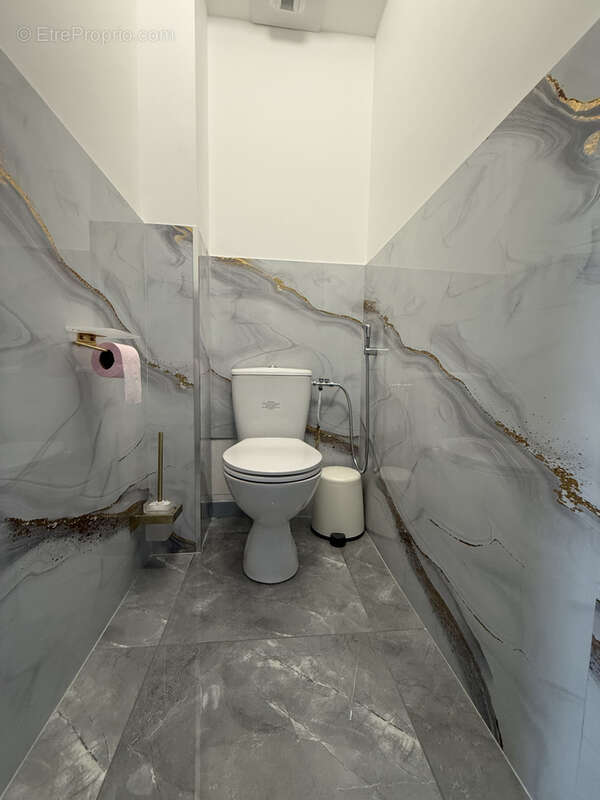 Maison entierement renovee avec gout / quartier calme - photo 9