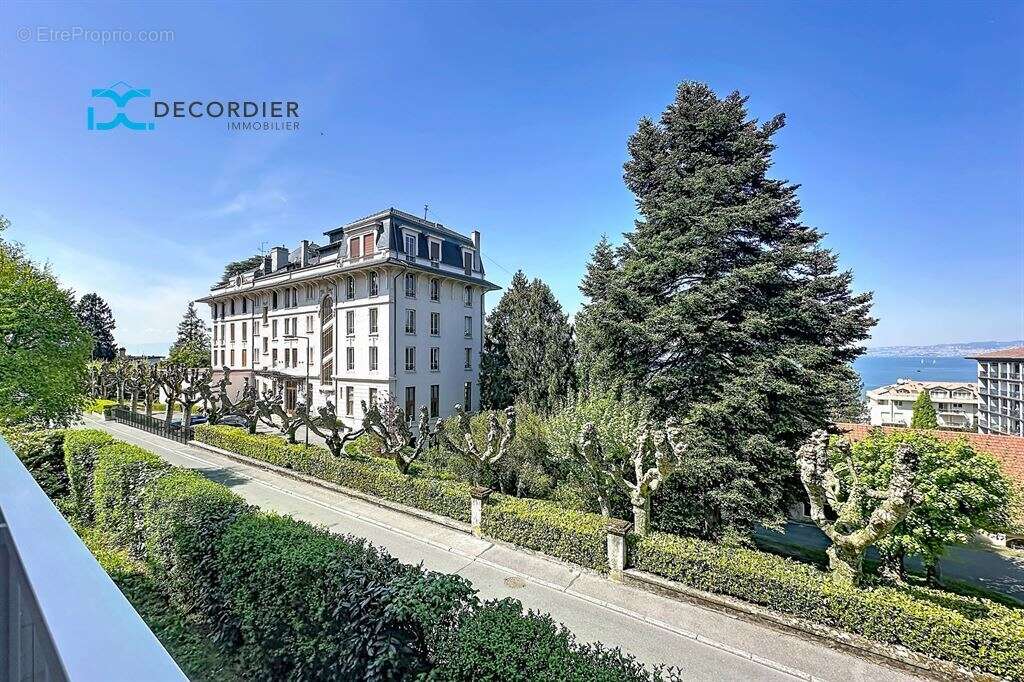 Appartement à EVIAN-LES-BAINS
