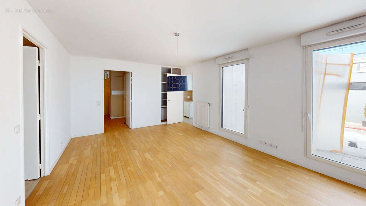 Appartement à IVRY-SUR-SEINE