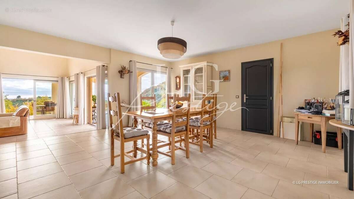 Maison à MONS