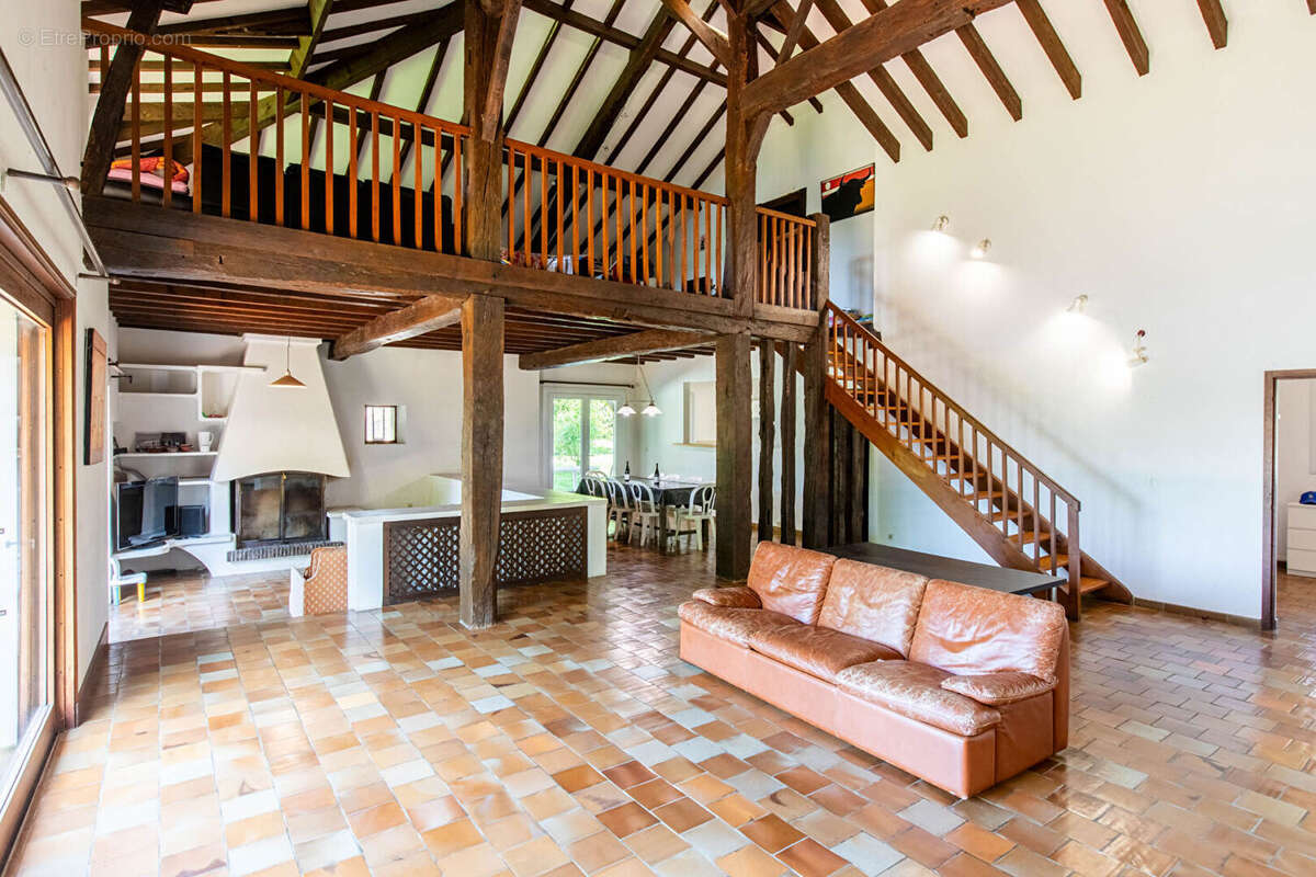 Maison à AIRE-SUR-L'ADOUR