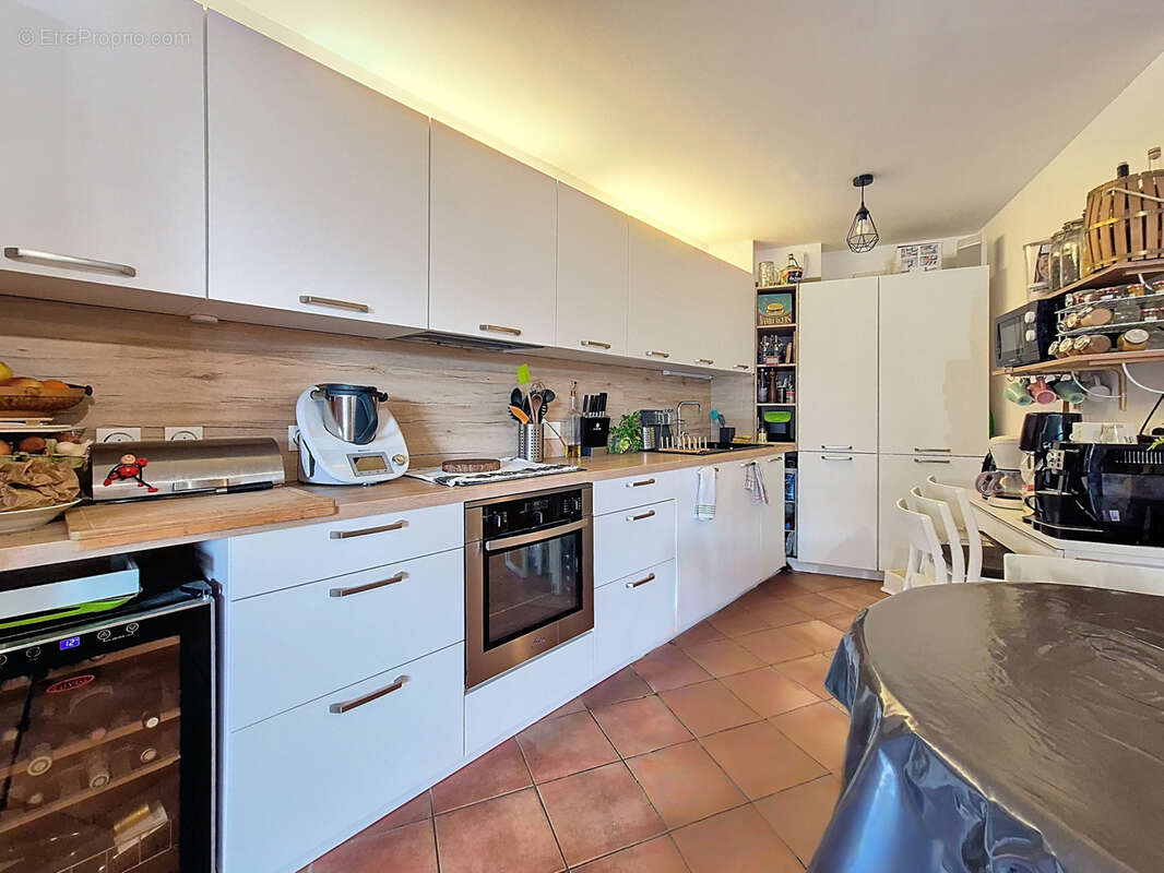 Appartement à LA CROIX-VALMER