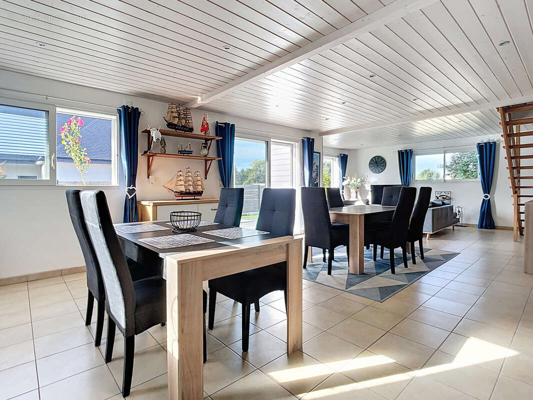 Maison à GOUVILLE-SUR-MER