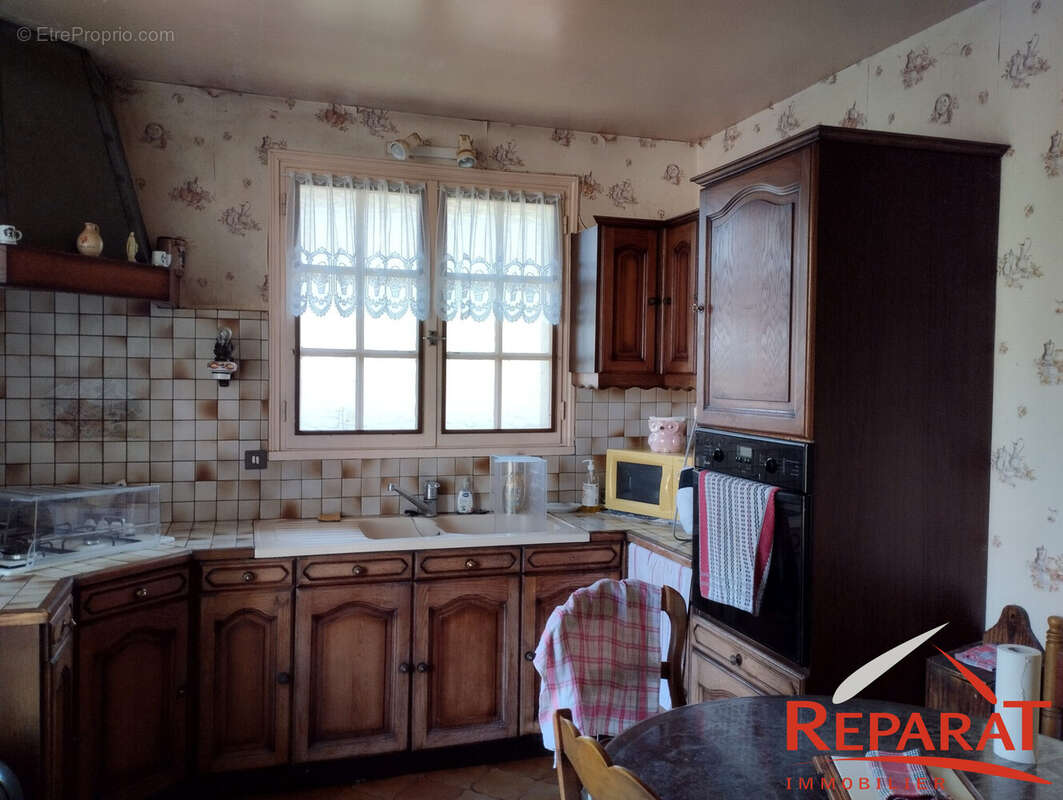 Maison à SAINT-AULAIRE