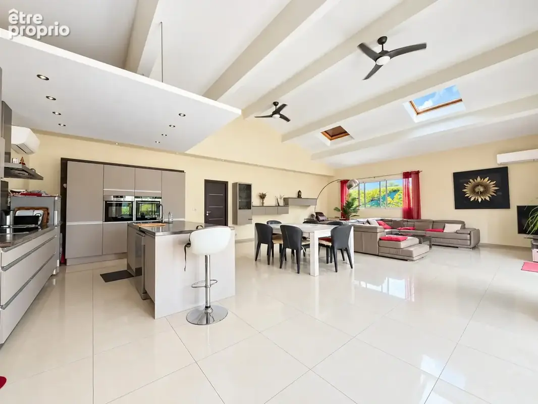 Villa plain-pied 195 m², piscine et garage  PEGOMAS (06) - photo 3