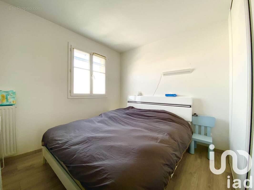 Photo 6 - Maison à BUSSY-SAINT-GEORGES