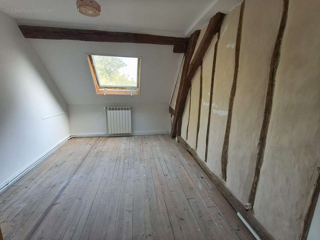 Maison à BESSE-SUR-BRAYE