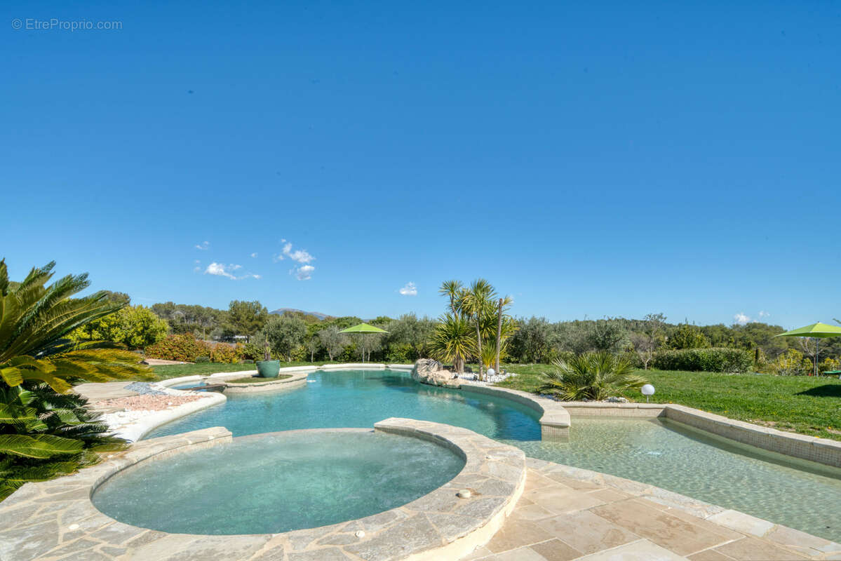  villa exceptionnelle a mougins  12 720 000 € - photo 47
