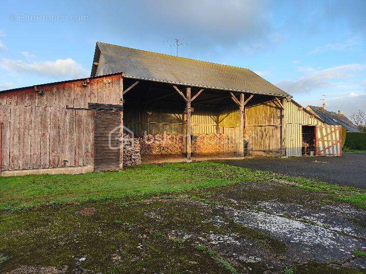 Maison à LIGNIERES-ORGERES