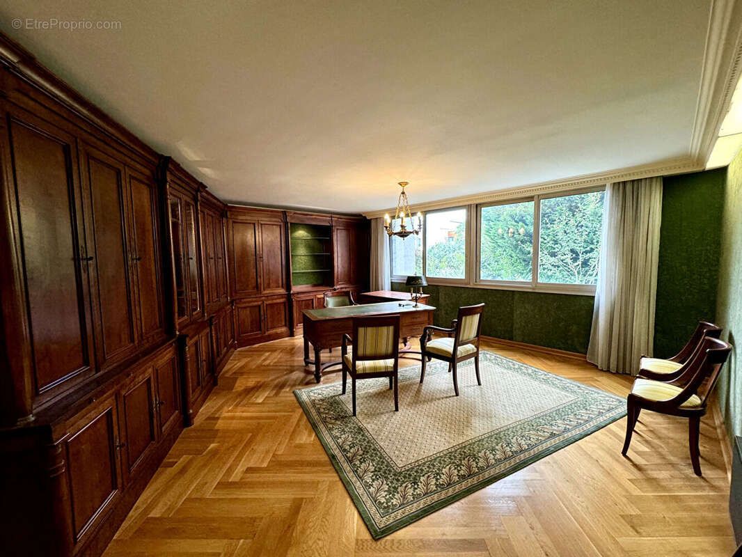 Appartement à LE CREUSOT