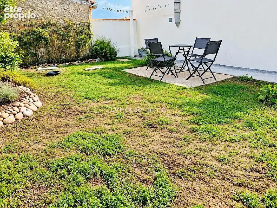 Maison 3 pièces 70 m² à vendre à Les Sables-D'olonne (85180) - photo 2