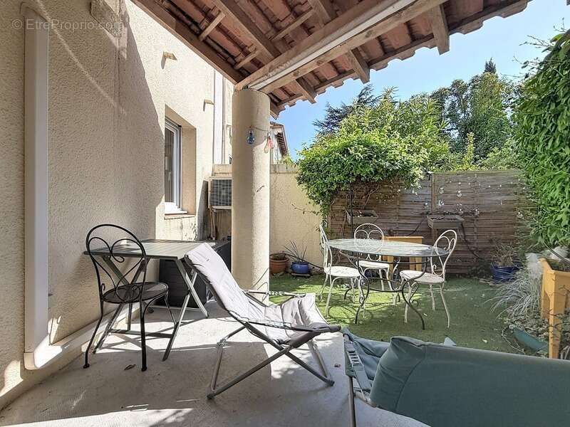 Appartement à SAINT-JEAN-DE-VEDAS