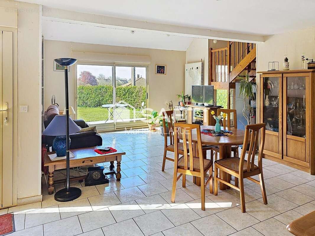 Photo 3 - Maison à VILLERS-COTTERETS