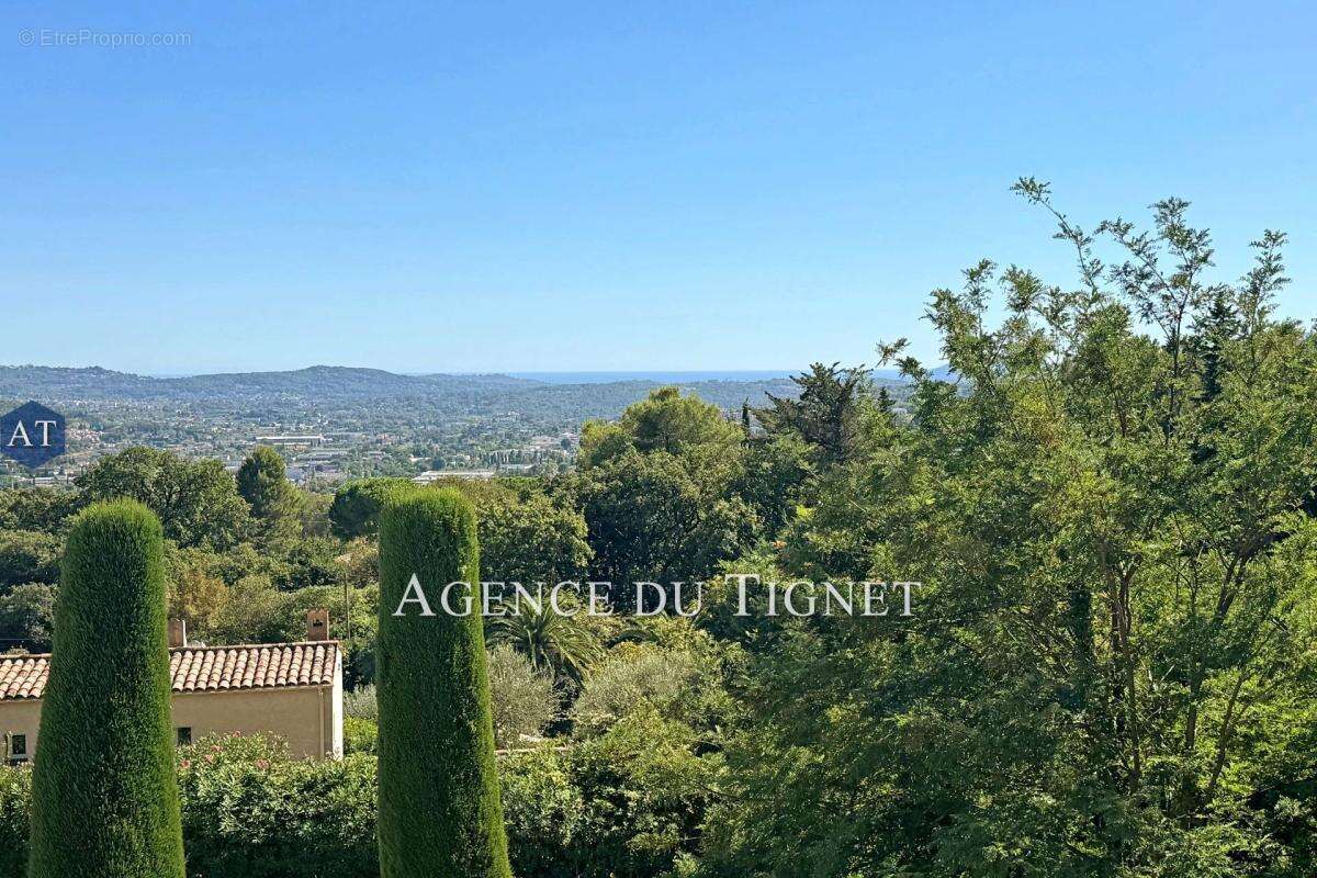 Appartement à GRASSE