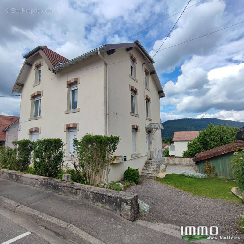 Appartement à REMIREMONT