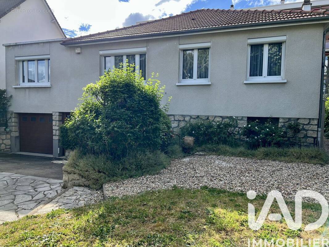 Photo 1 - Maison à CROISSY-SUR-SEINE