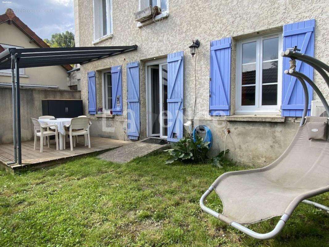 Appartement à CLAYE-SOUILLY