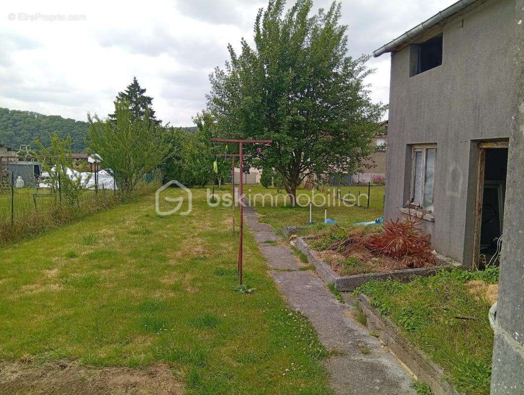 Maison à VIREUX-WALLERAND