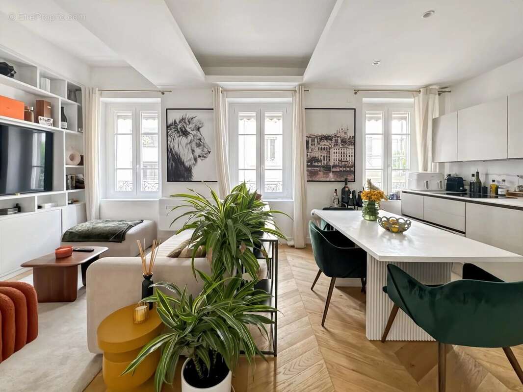 Appartement à LYON-6E