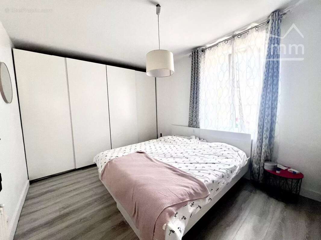 Maison à PONT-SAINTE-MAXENCE