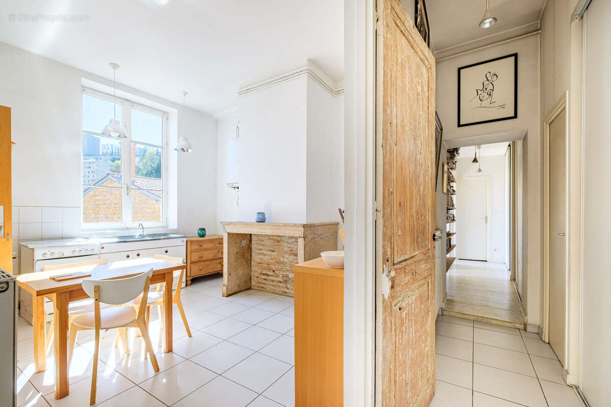 Appartement à LYON-9E