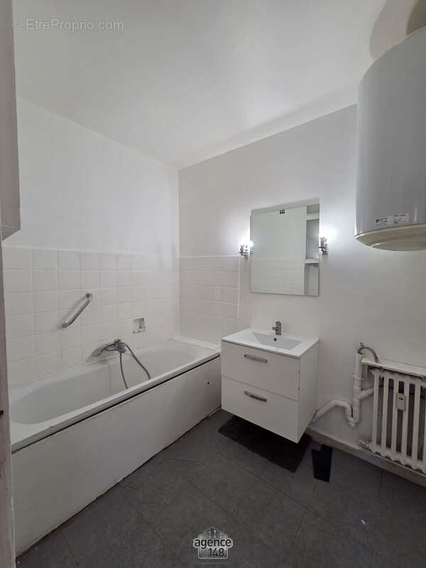 Appartement à MARSEILLE-3E