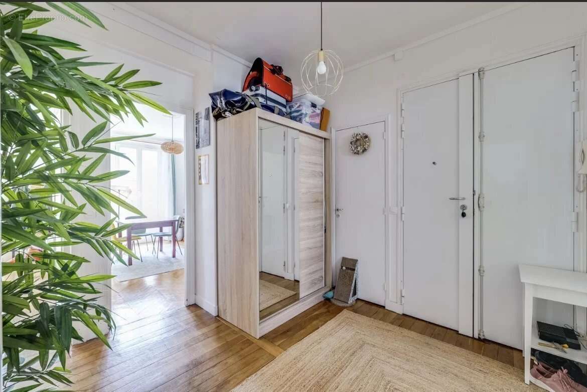 Appartement à SAINT-MANDE