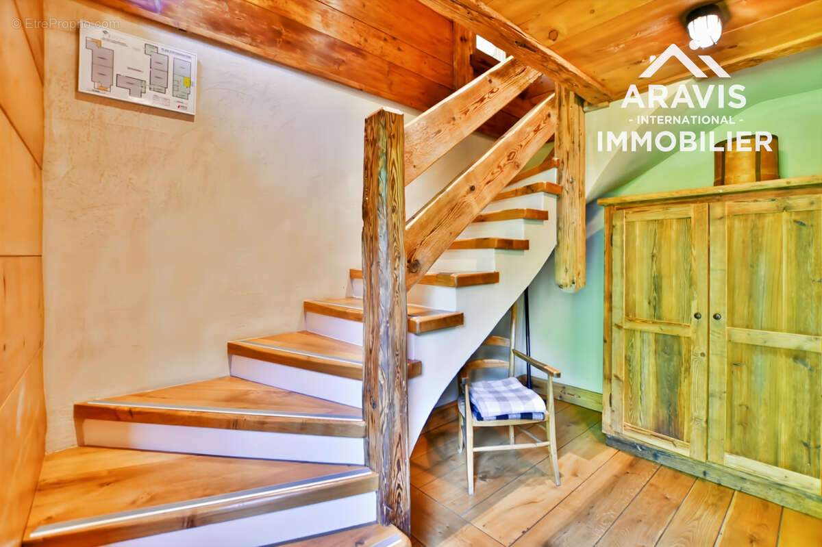 Maison à ARACHES-LA-FRASSE