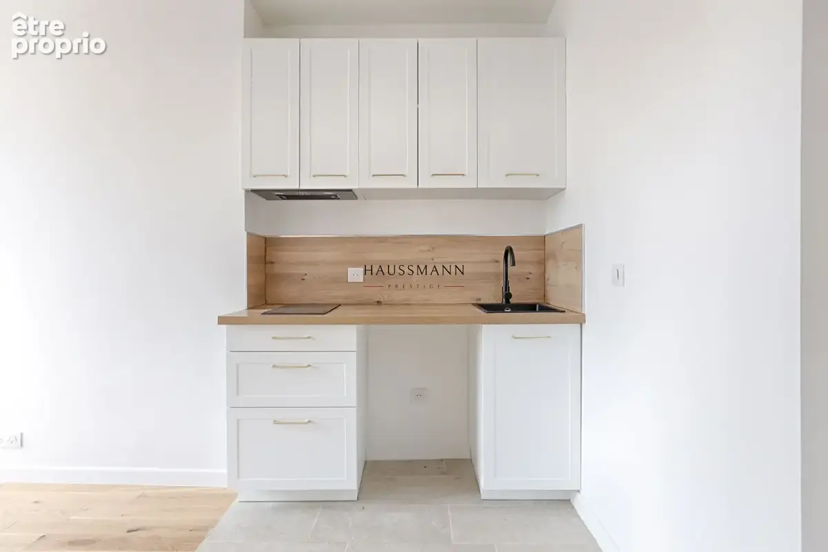 Appartement  deux pièces Paris, XVIe - photo 2
