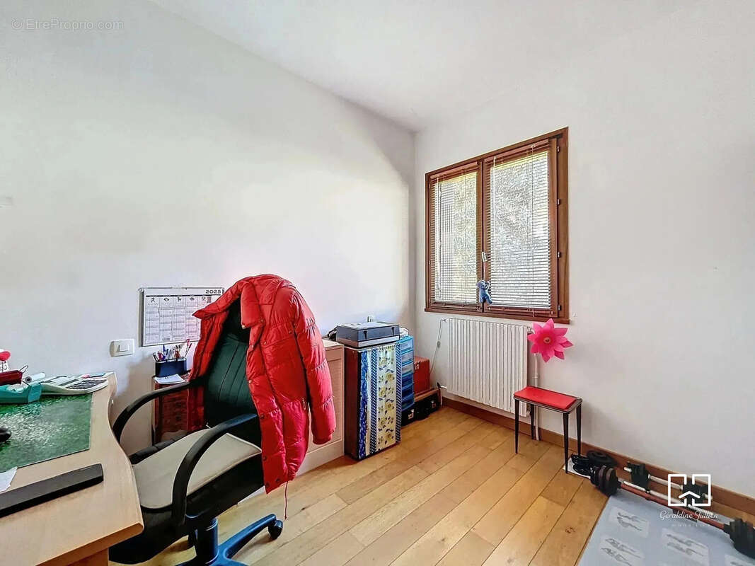 Appartement à L'ARGENTIERE-LA-BESSEE