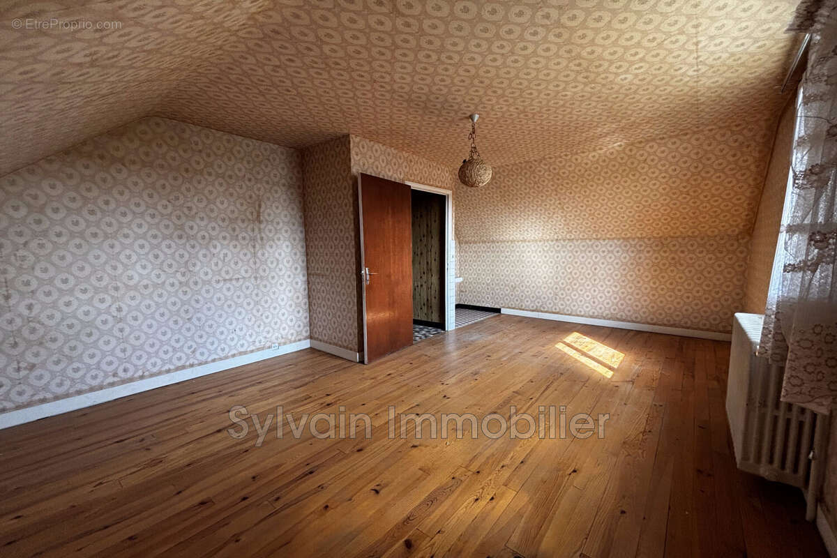 Maison 129 m² à Milly-Sur-Therain  - photo 5