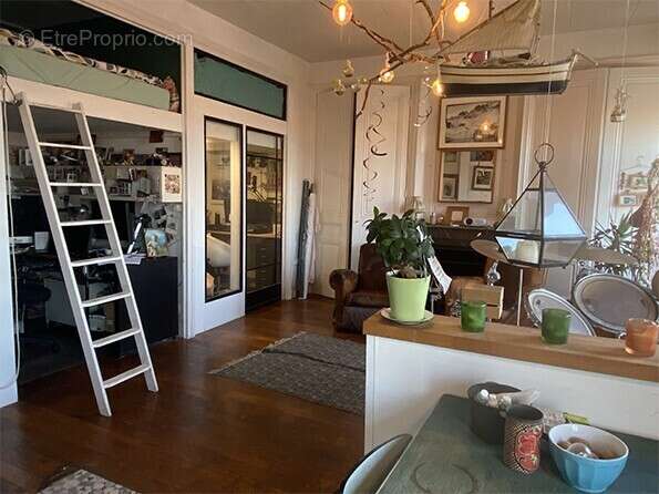 Appartement à LYON-4E