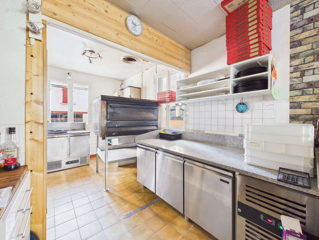 Commerce à SAINT-PAULIEN