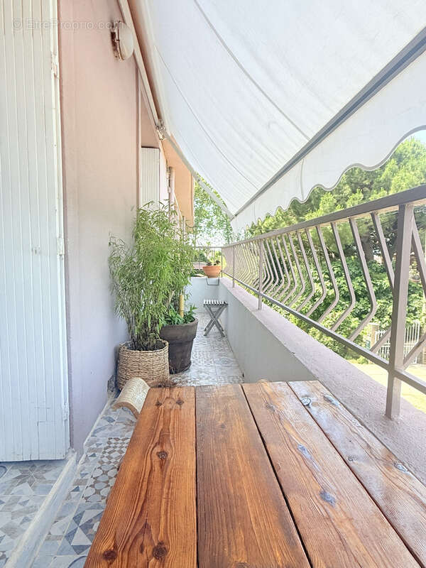 Appartement au premier et dernier étage, avec jardin privatif de 135m2 - photo 5
