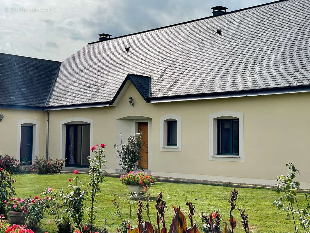 Maison à CHATEAU-GONTIER