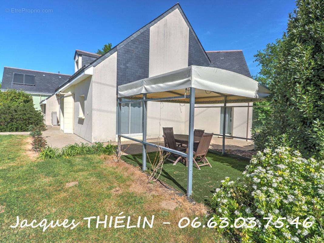 Maison à LONGUE-JUMELLES