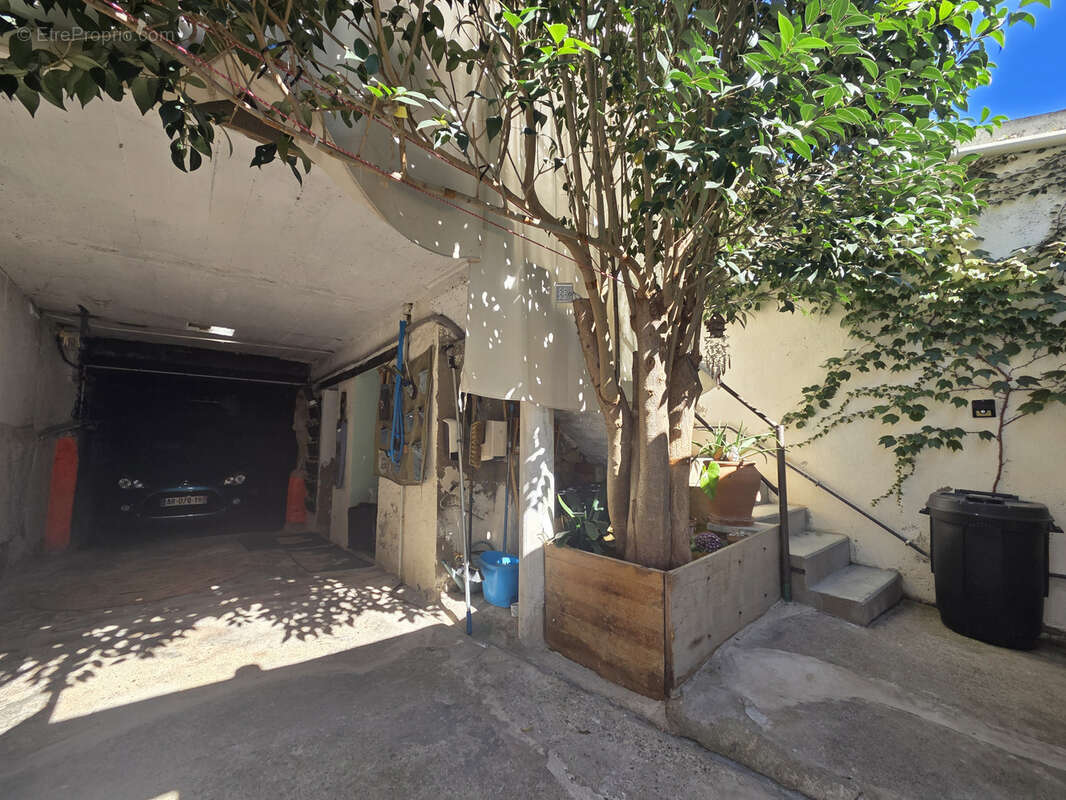 Maison à PUISSERGUIER