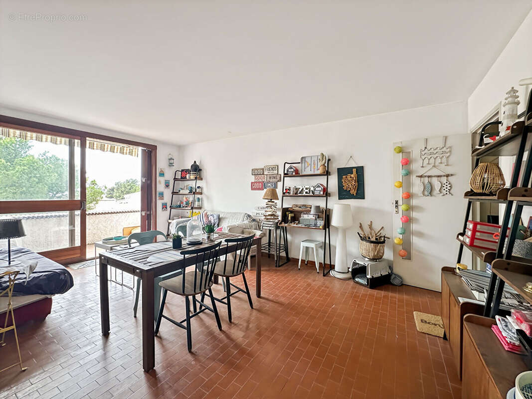 Appartement à SAUSSET-LES-PINS