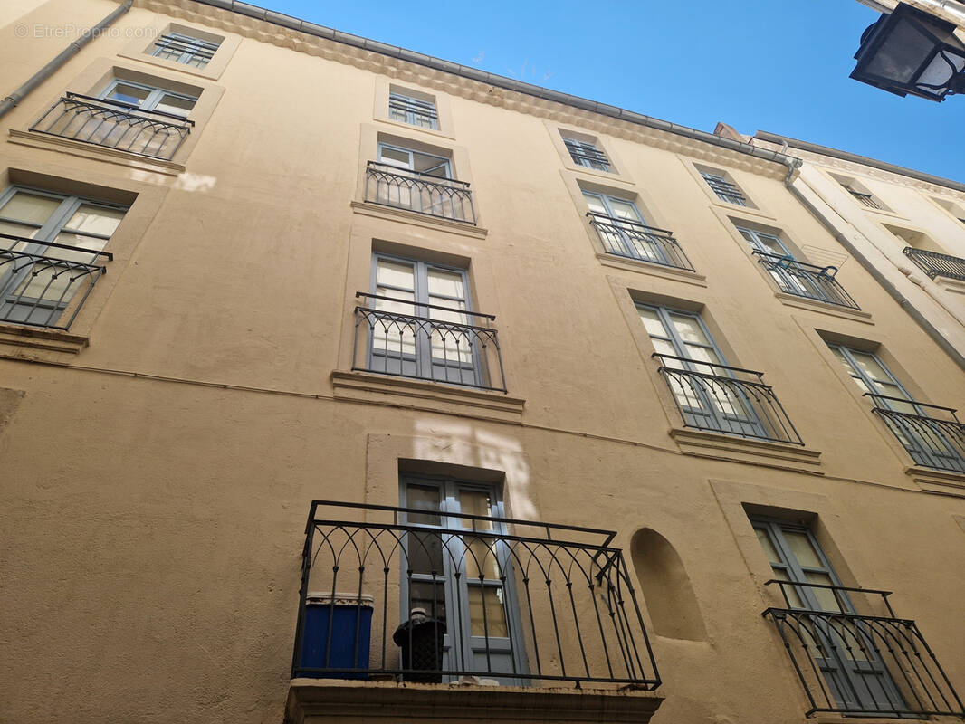 Appartement à BEZIERS