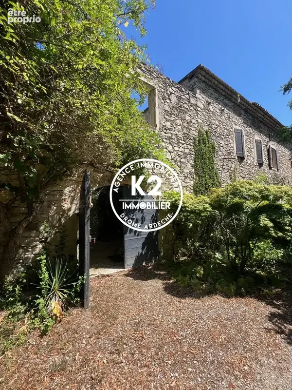 Photo Maison à Montelimar au prix de 690 000€