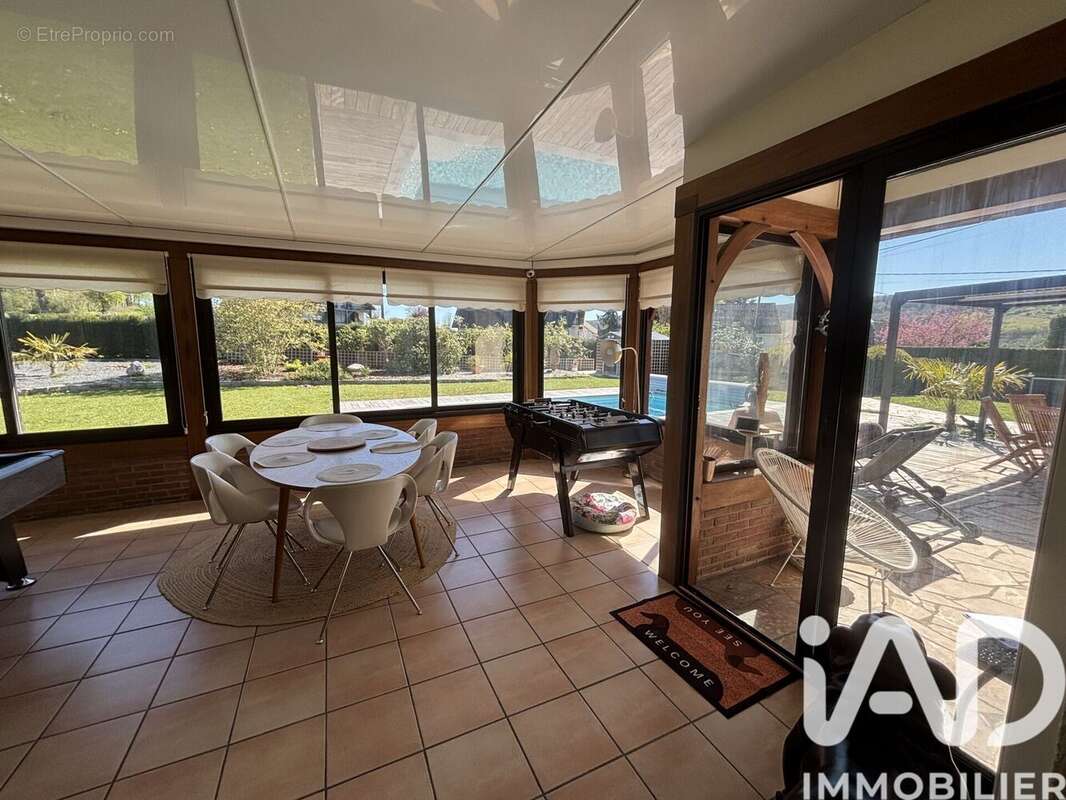 Maison 200 m² à Dampierre-Saint-Nicolas  - photo 4