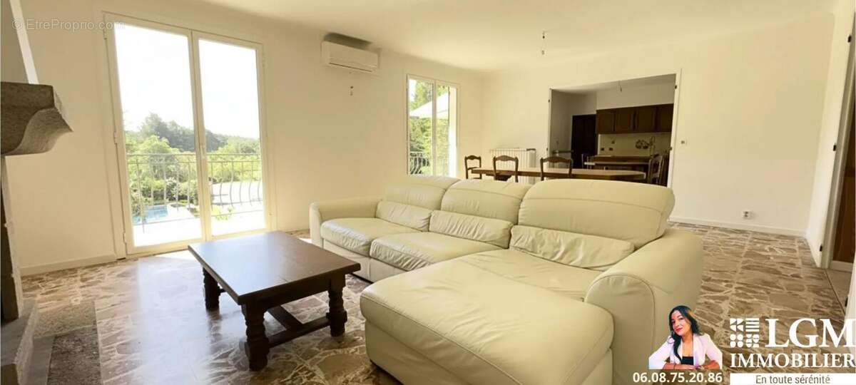 Maison à SAINT-CANNAT