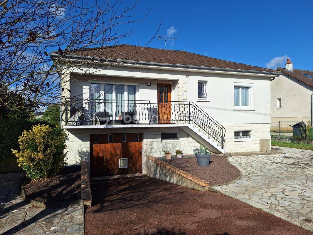 Maison à BALLAN-MIRE
