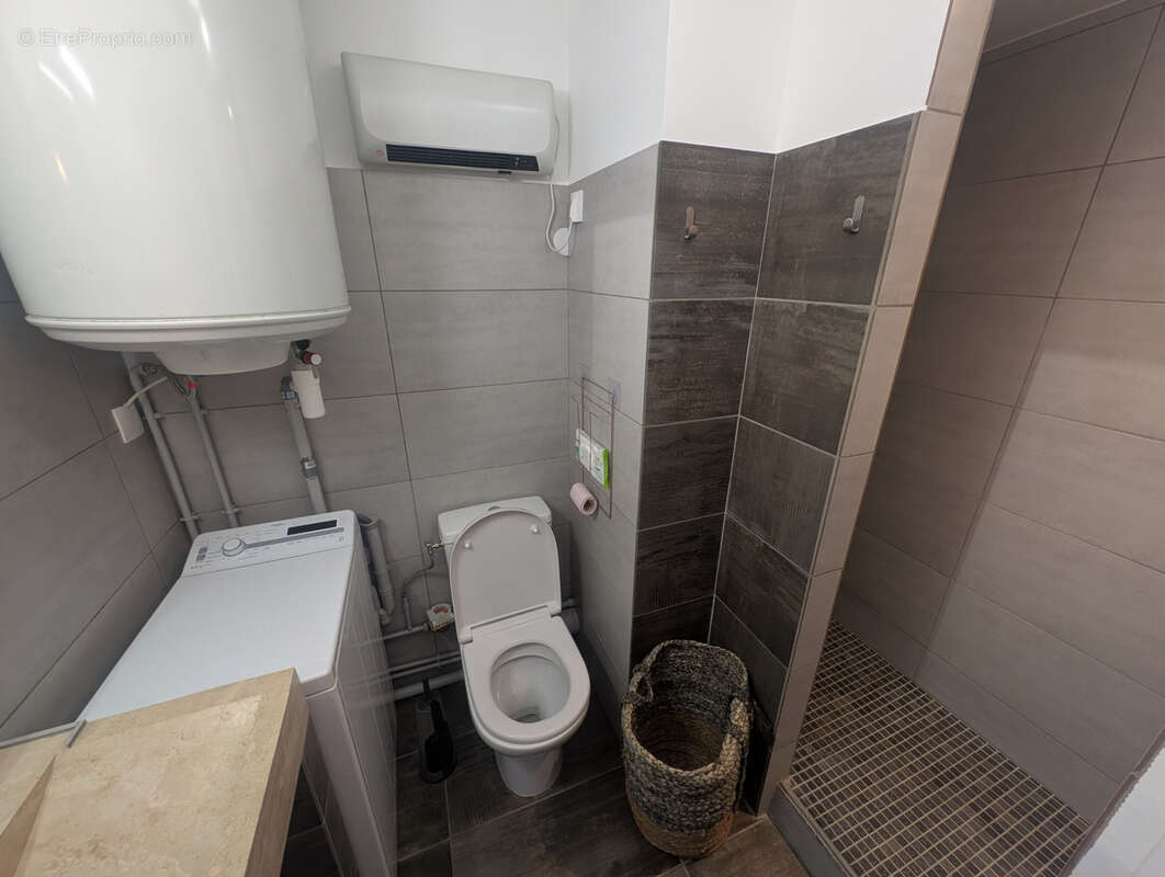 Appartement à SIX-FOURS-LES-PLAGES