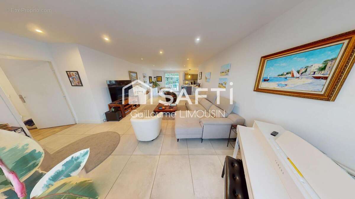 Photo 3 - Maison à SIX-FOURS-LES-PLAGES