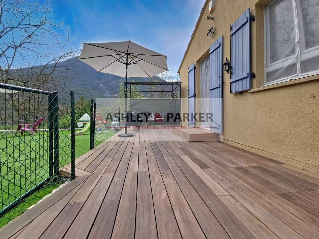 Appartement à LA TOUR