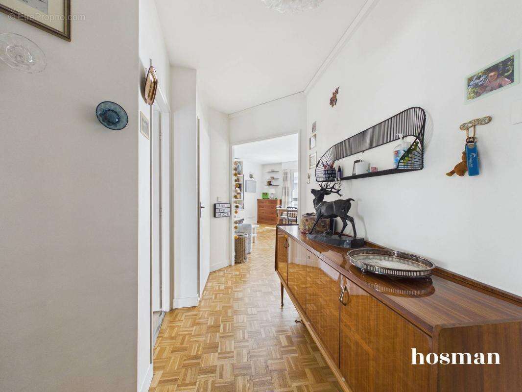 Appartement à LEVALLOIS-PERRET