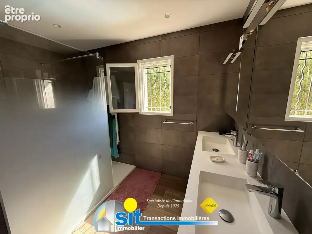 A VENDRE - VILLA - Reventin-Vaugris 6 pièce(s) 125 m2 - photo 17