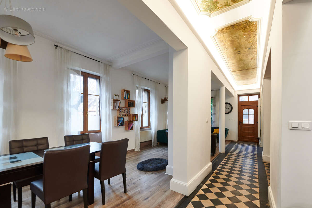 Maison de Maître 199 m2 avec 5 chambres au coeur de Saverne - photo 7